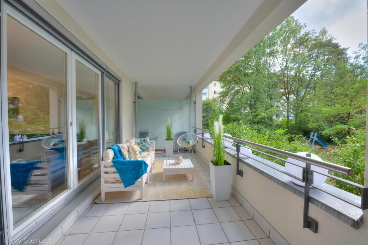Zwei Zimmer Wohnung Im Stadtzentrum Mit Tiefgaragenplatz Munique Exterior foto