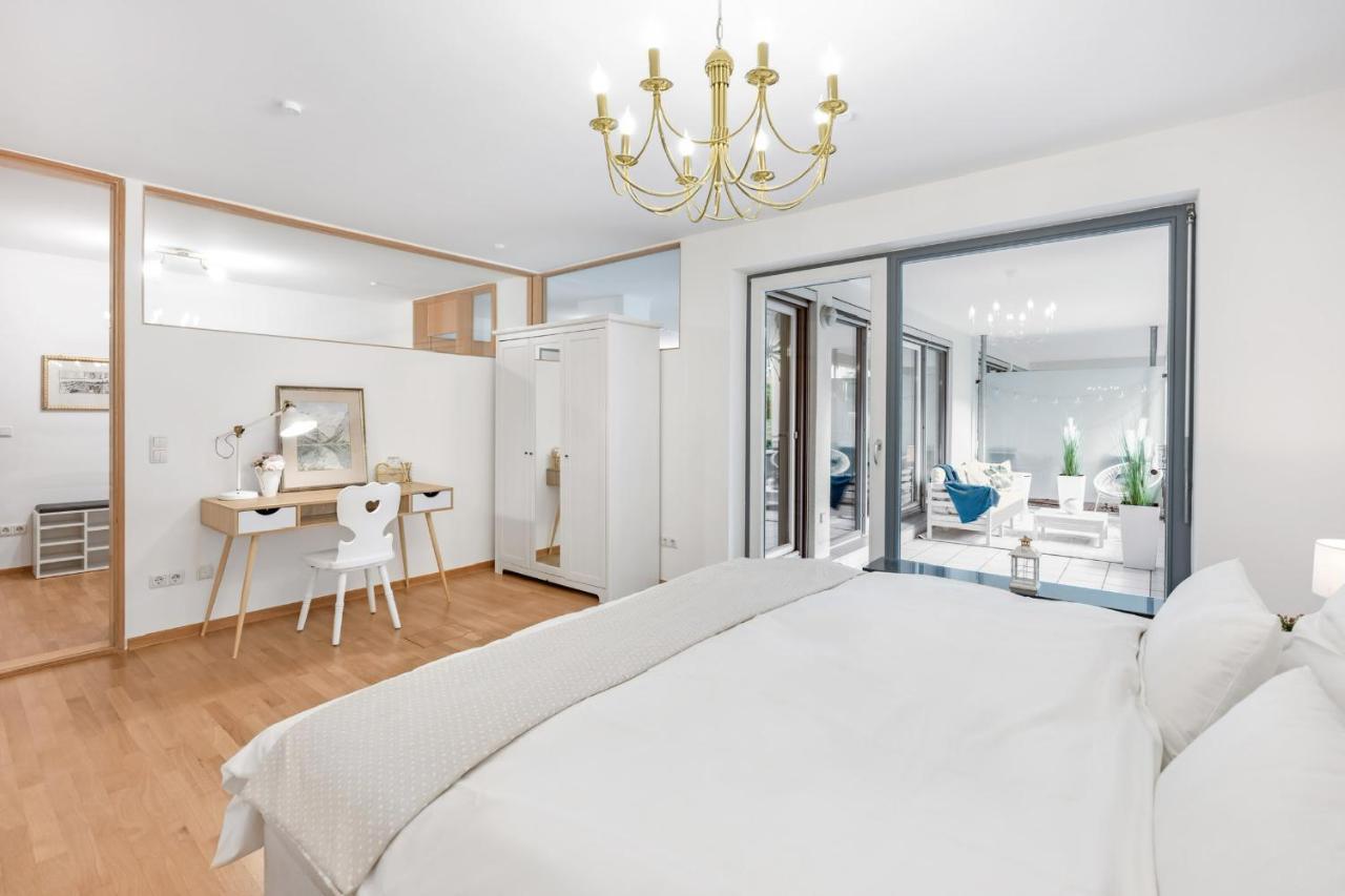 Zwei Zimmer Wohnung Im Stadtzentrum Mit Tiefgaragenplatz Munique Exterior foto