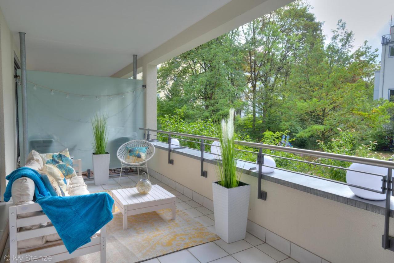 Zwei Zimmer Wohnung Im Stadtzentrum Mit Tiefgaragenplatz Munique Exterior foto