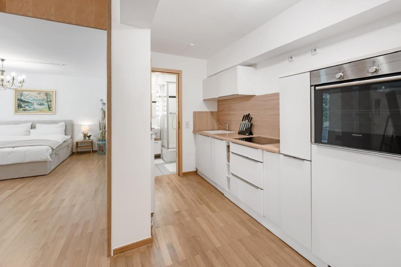 Zwei Zimmer Wohnung Im Stadtzentrum Mit Tiefgaragenplatz Munique Exterior foto